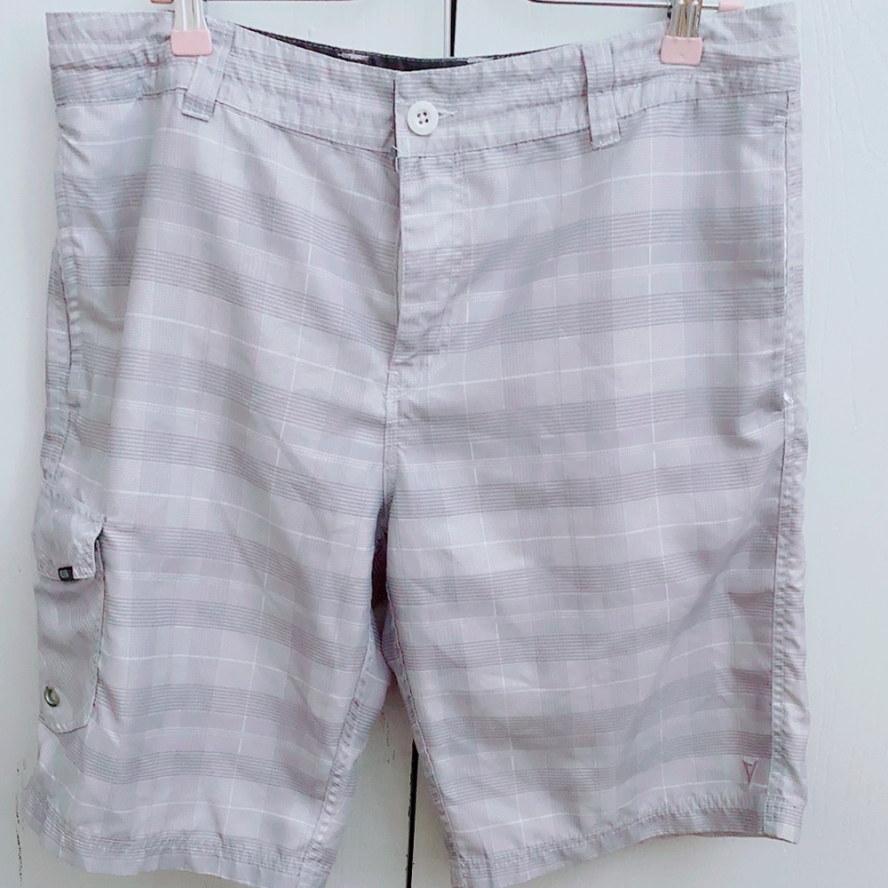 Valor Board Shorts 34”